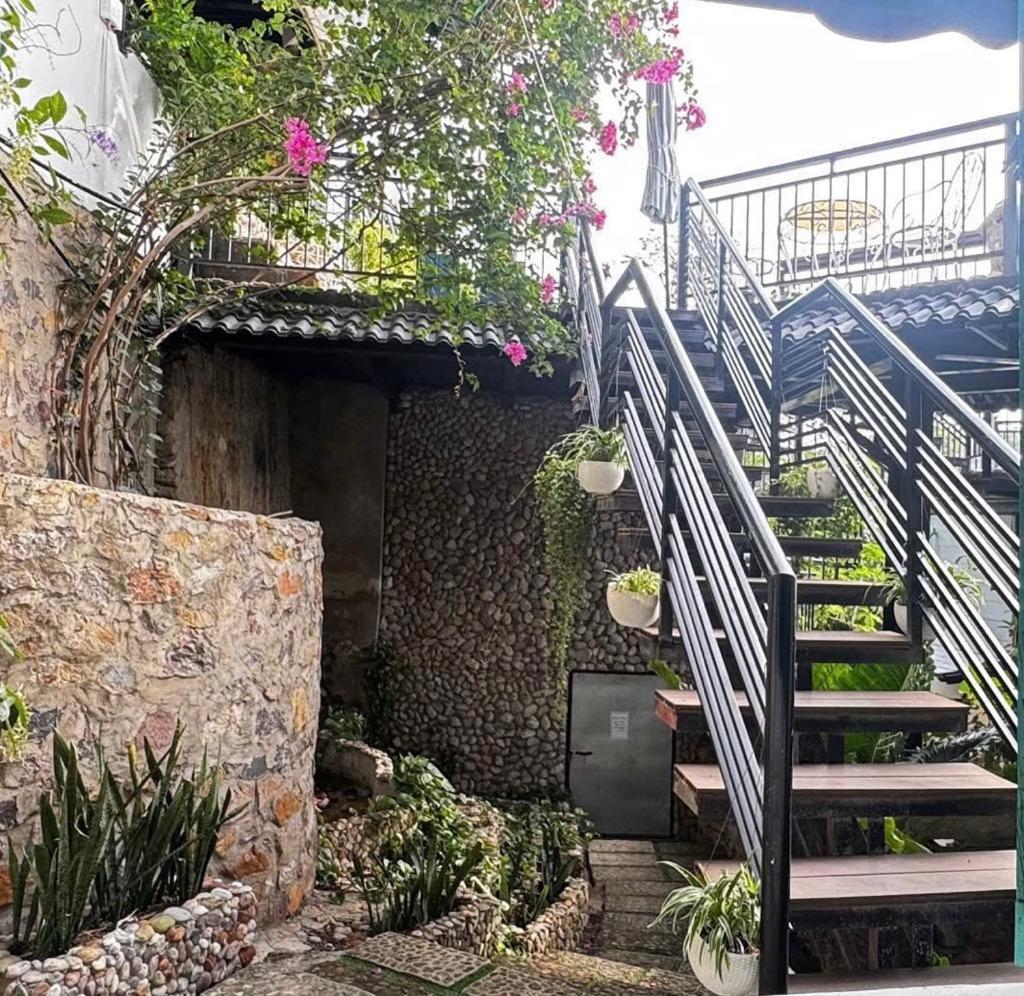 The Nam Du Hill Bed & Breakfast Eksteriør bilde